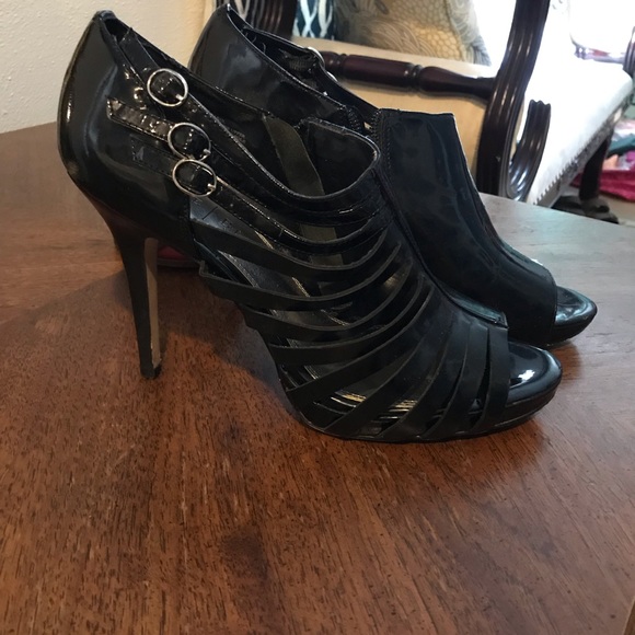 EUC WHBM Sexy Heels 👠😍 - Picture 3 of 3